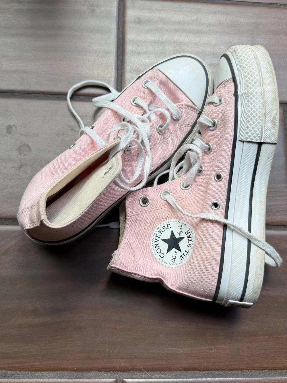 Converse Kids High Top Sneakers in Light Pink and White